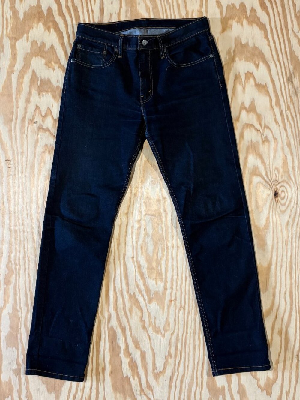 Levi's 502 Dark Wash Jeans | Mens | 32Wx34L
